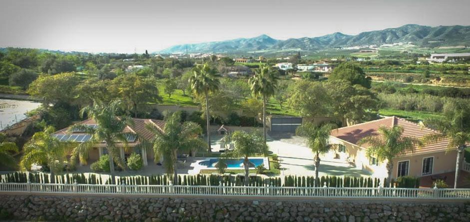 Tess Rancho Las Palmeras Алаурін-де-ла-Торре Екстер'єр фото